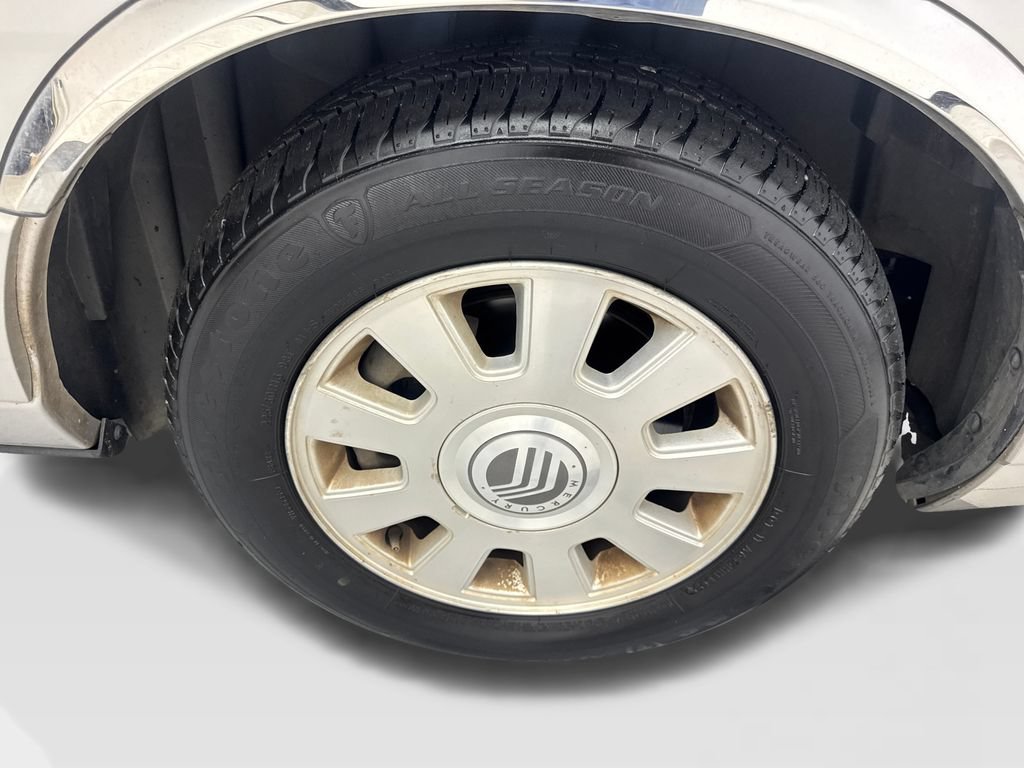 Used 2004 Mercury Grand Marquis LS RWD image 35