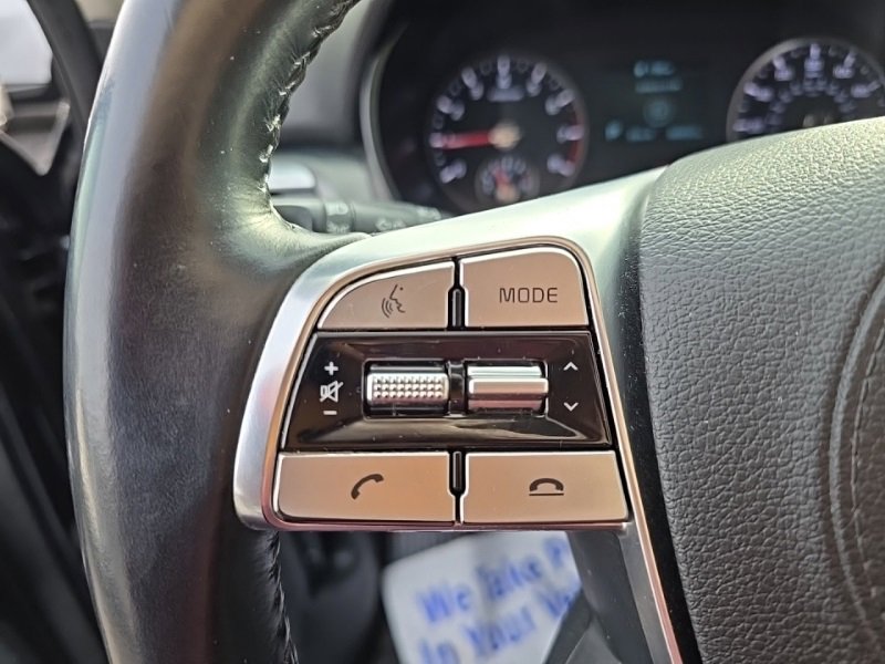 Used 2021 Kia Telluride LX image 11