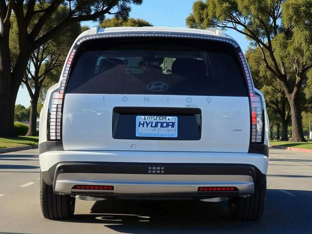 New 2026 Hyundai Ioniq 9 SE image 6