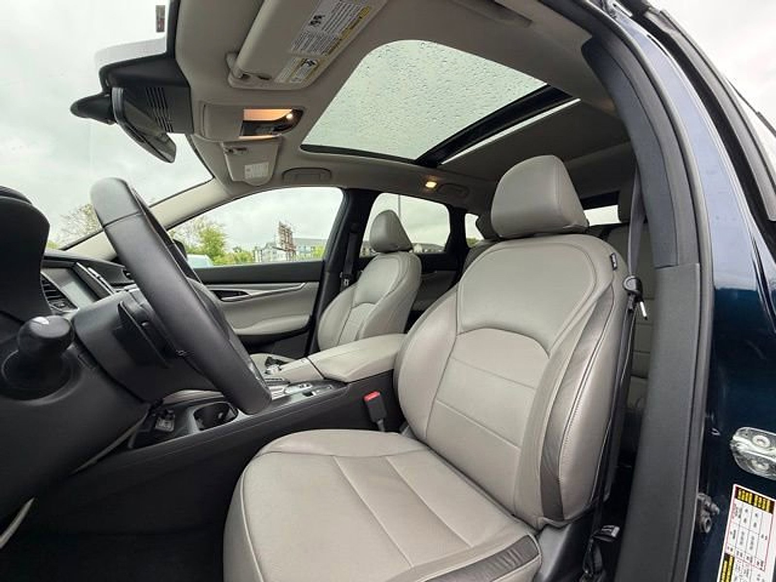 Used 2023 INFINITI QX50 Luxe AWD/4WD image 20