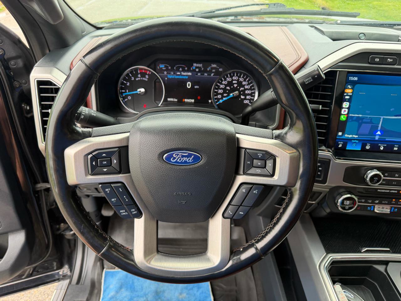 Used 2022 Ford F250 Platinum AWD/4WD image 24
