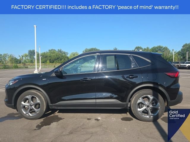 Used 2025 Ford Escape ST-Line Select AWD/4WD image 17