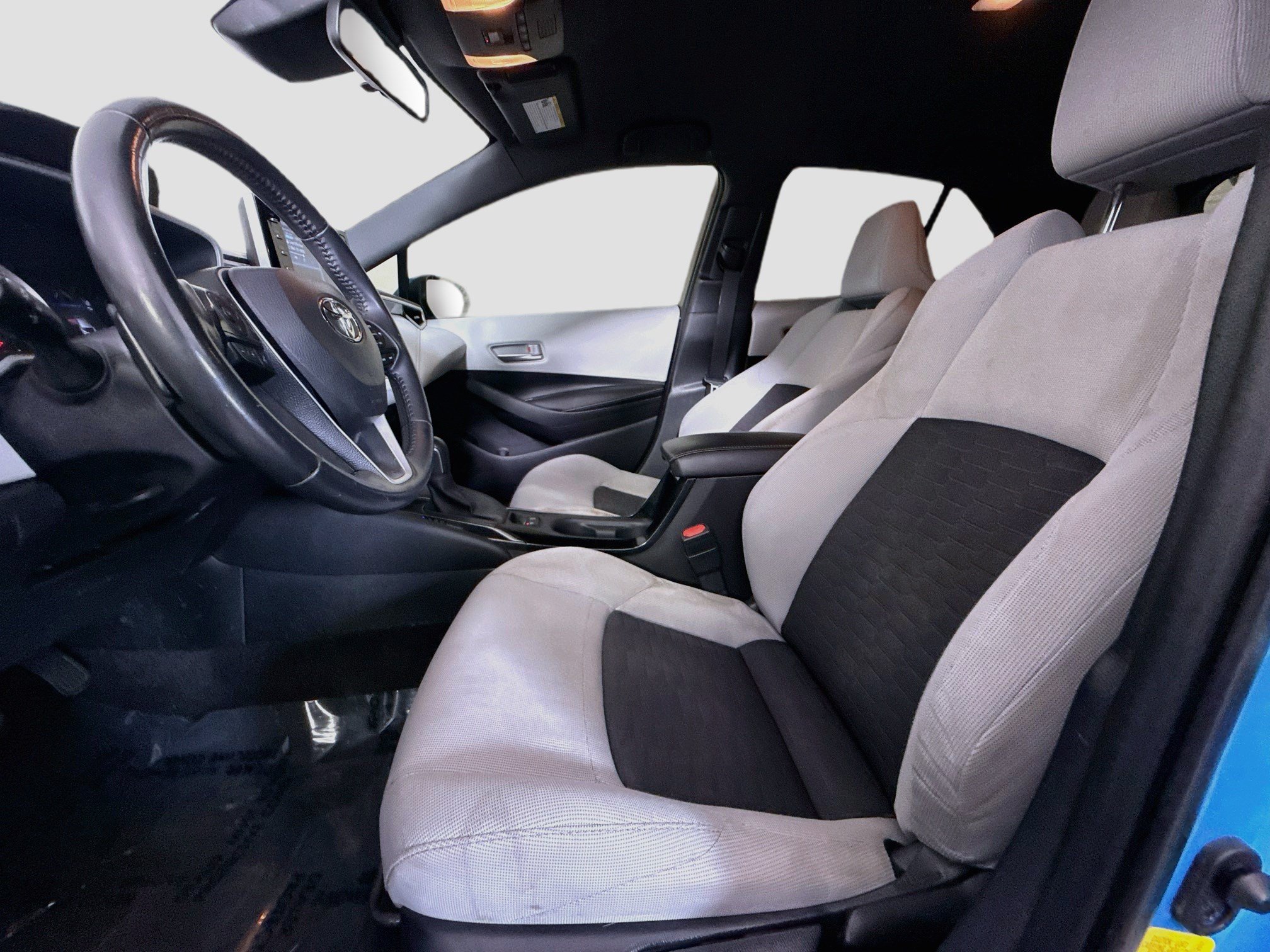 Used 2019 Toyota Corolla SE w/ SE Option Package FWD image 22