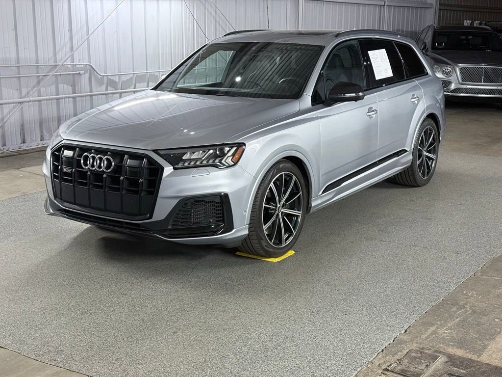 Used 2021 Audi SQ7 Premium Plus w/ Executive Package AWD/4WD image 1