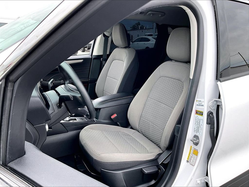 Used 2022 Ford Escape SE AWD/4WD image 10