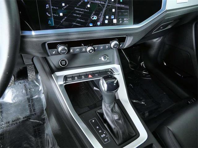Certified 2024 Audi Q3 2.0T Premium Plus w/ Premium Plus Package image 19