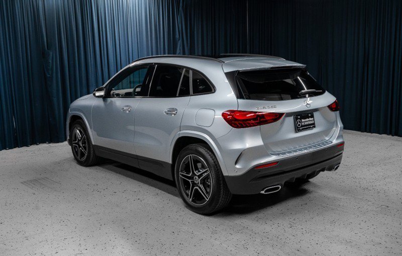 Certified 2026 Mercedes-Benz GLA 250 image 9