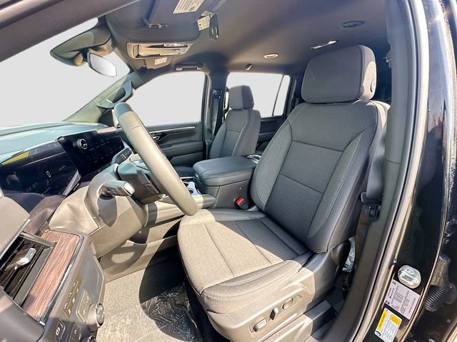 New 2026 Chevrolet Suburban LS image 22