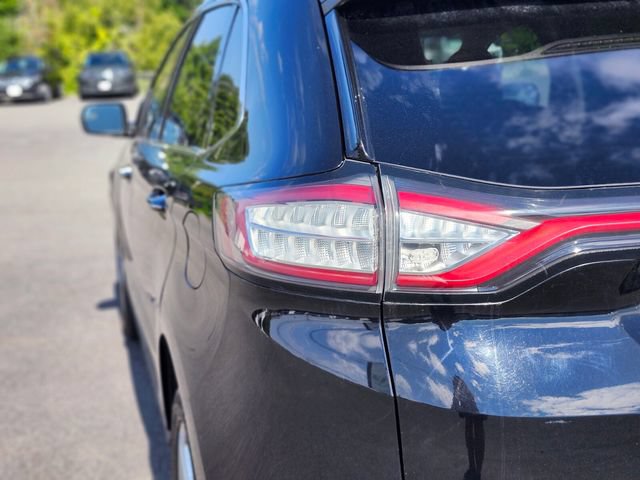 Certified 2018 Ford Edge Titanium AWD/4WD image 9