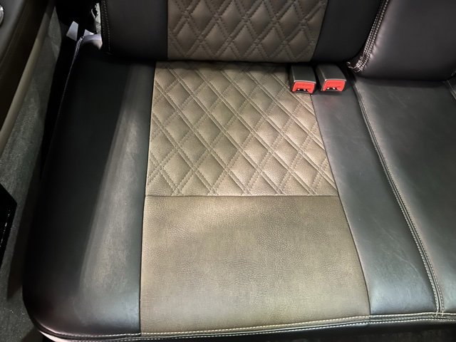 Used 2025 GMC Savana 2500 w/ Driver Convenience Package image 22