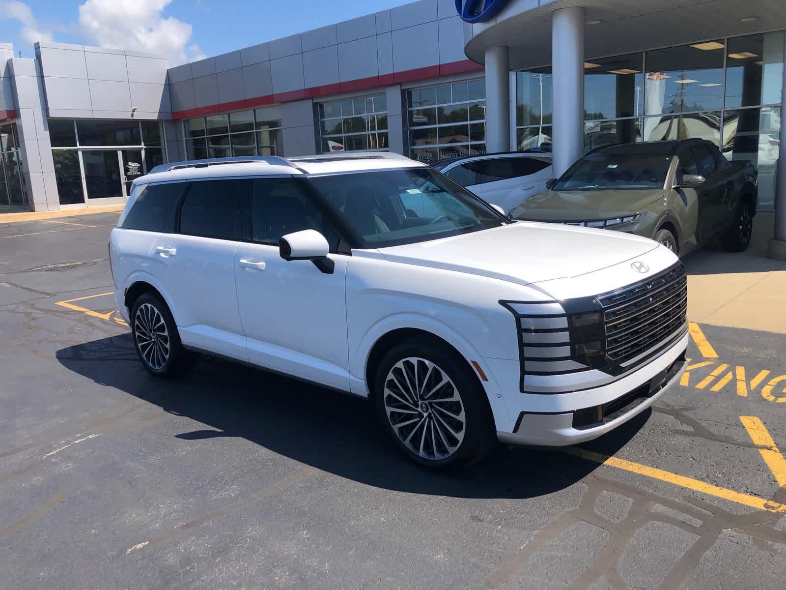 New 2026 Hyundai Palisade Calligraphy AWD/4WD image 3