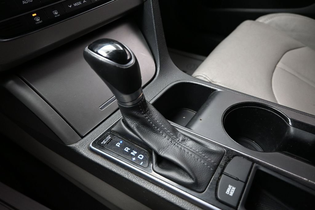 Used 2015 Hyundai Sonata Limited FWD image 20