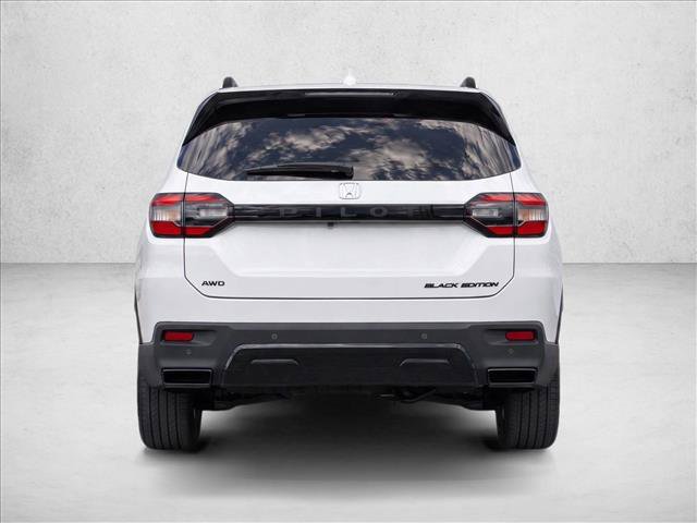 New 2026 Honda Pilot Black Edition image 6