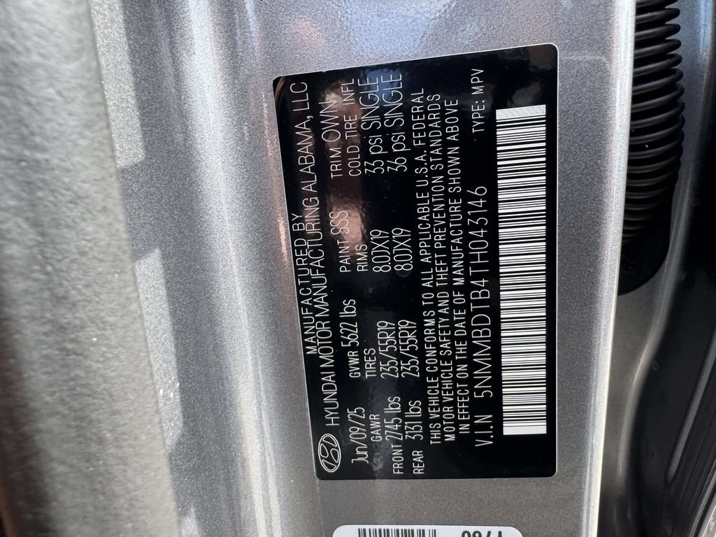 Certified 2026 Genesis GV70 2.5T Advanced AWD/4WD image 19
