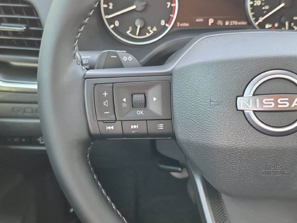 New 2026 Nissan Rogue SV AWD/4WD image 24