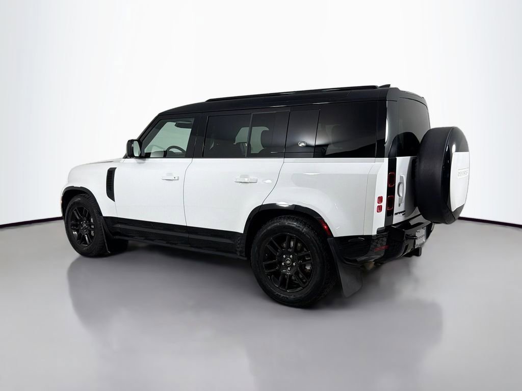 Certified 2023 Land Rover Defender 110 X-Dynamic SE AWD/4WD image 7