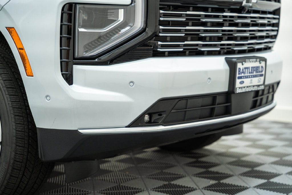 New 2026 Chevrolet Tahoe High Country AWD/4WD image 15