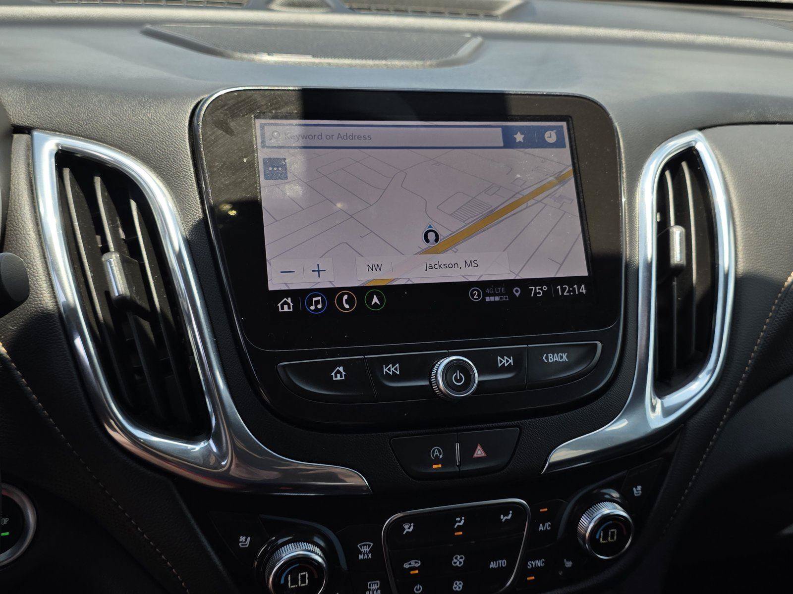Used 2023 Chevrolet Equinox Premier AWD/4WD image 13