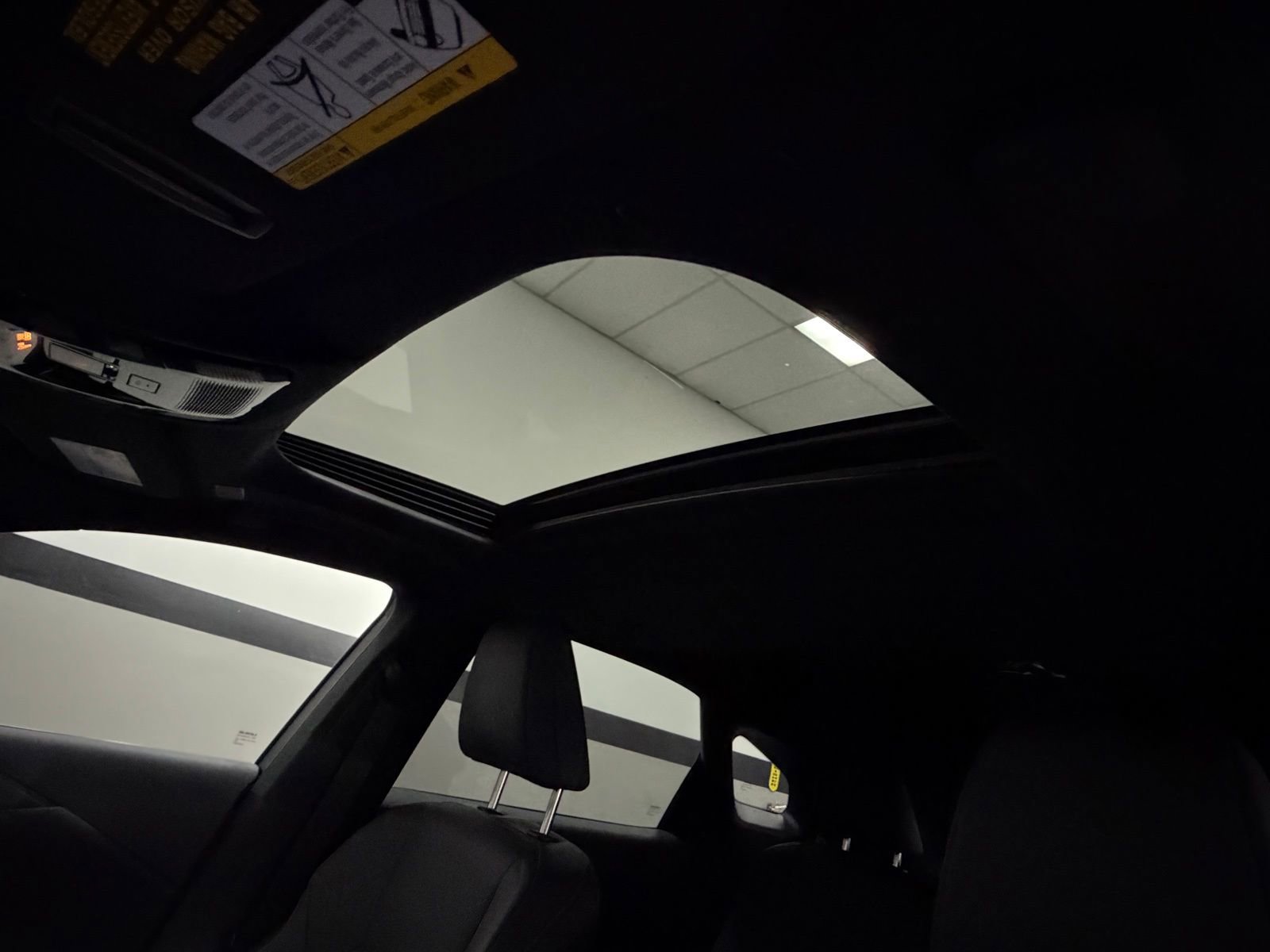 Used 2025 Lexus RX 350 FWD w/ Technology Package image 25