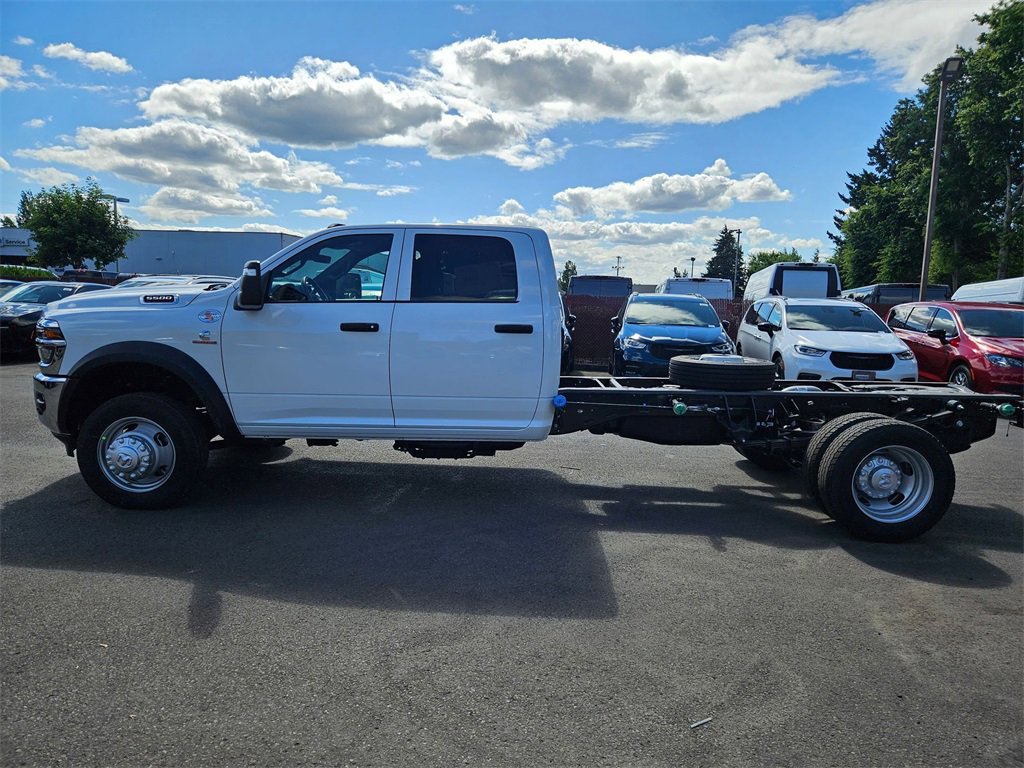 New 2025 RAM 5500 Tradesman image 4