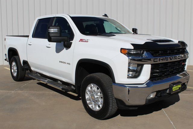 Used 2022 Chevrolet Silverado 2500 LT w/ Convenience Package image 4