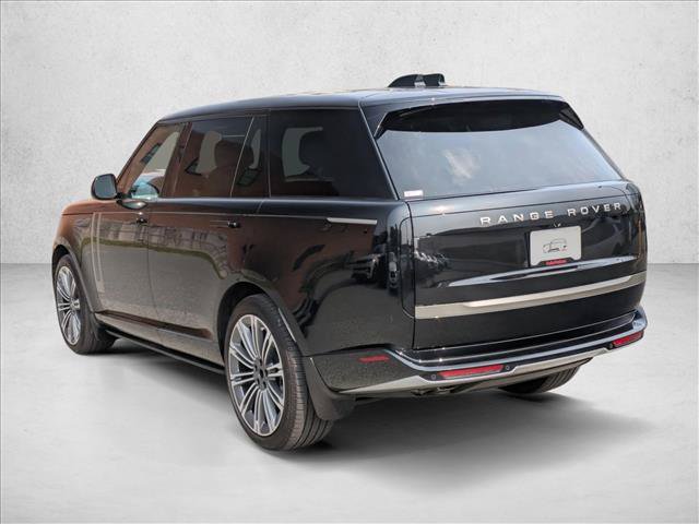 Used 2025 Land Rover Range Rover Long Wheelbase SE AWD/4WD image 8