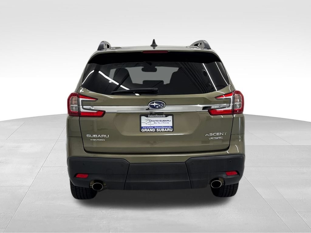 Used 2024 Subaru Ascent Limited AWD/4WD image 5