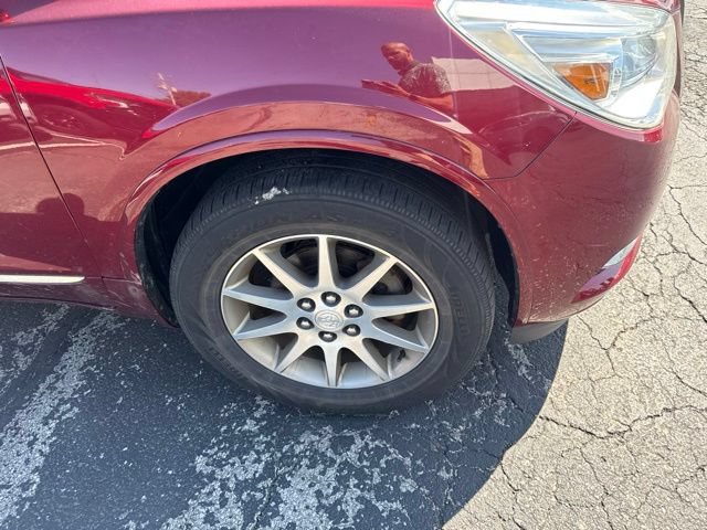 Used 2017 Buick Enclave Leather FWD image 9