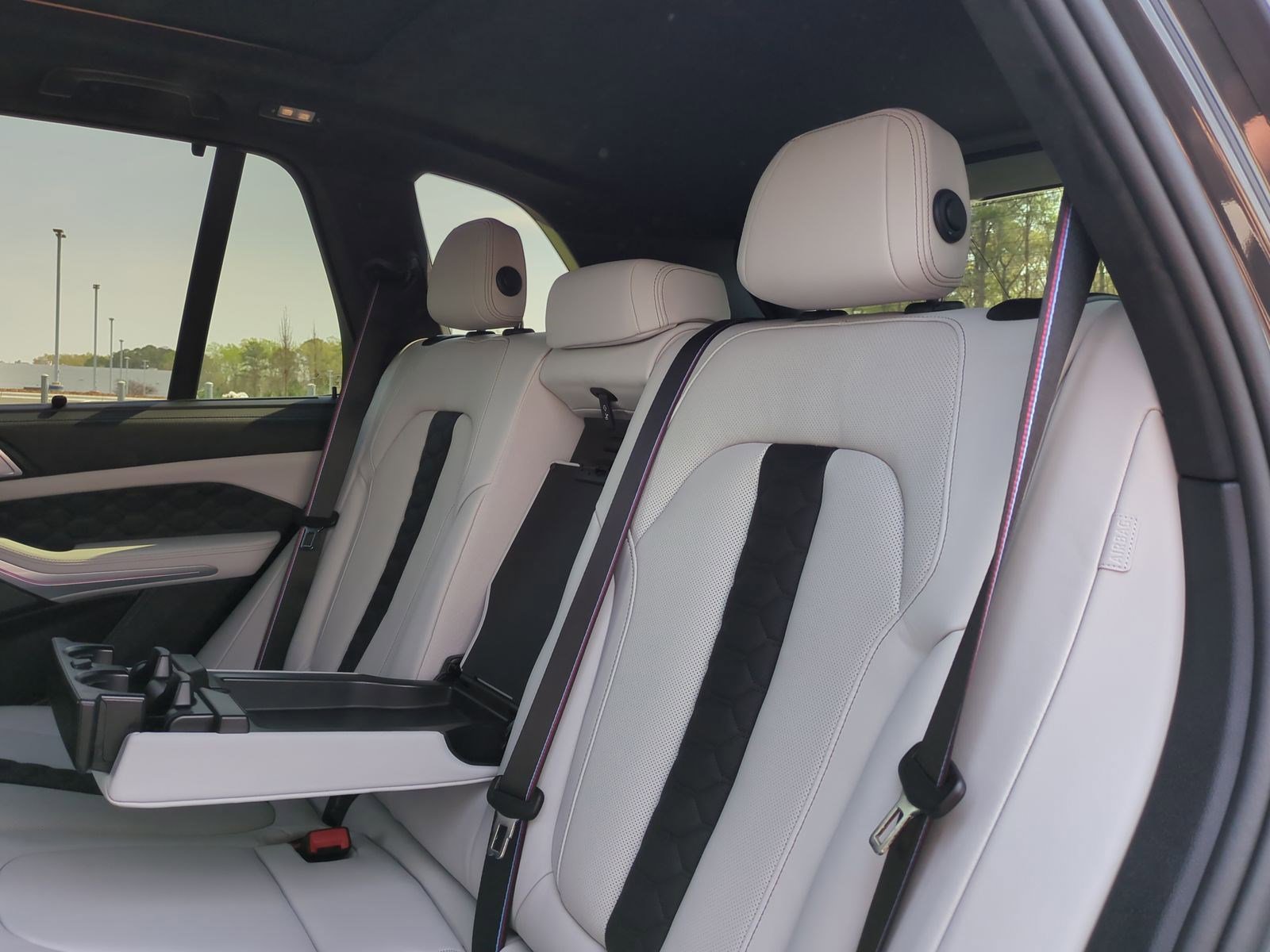 Used 2026 BMW X5 M Competition w/ Executive Package image 32