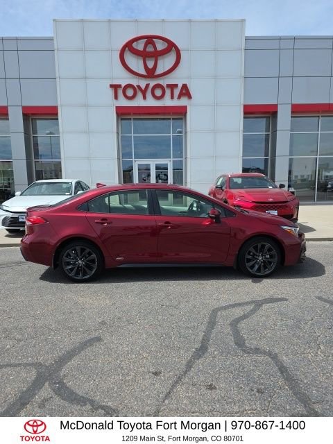 Used 2025 Toyota Corolla SE w/ Convenience Package image 6