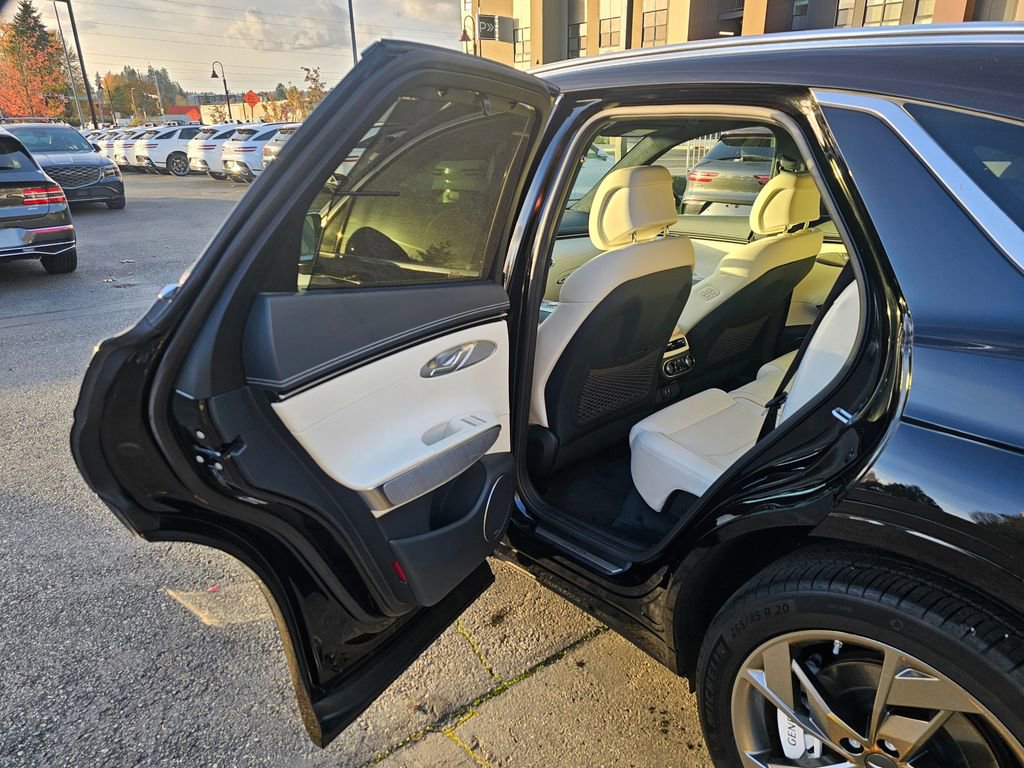 Certified 2024 Genesis Electrified GV70 Prestige w/ Prestige Package image 22