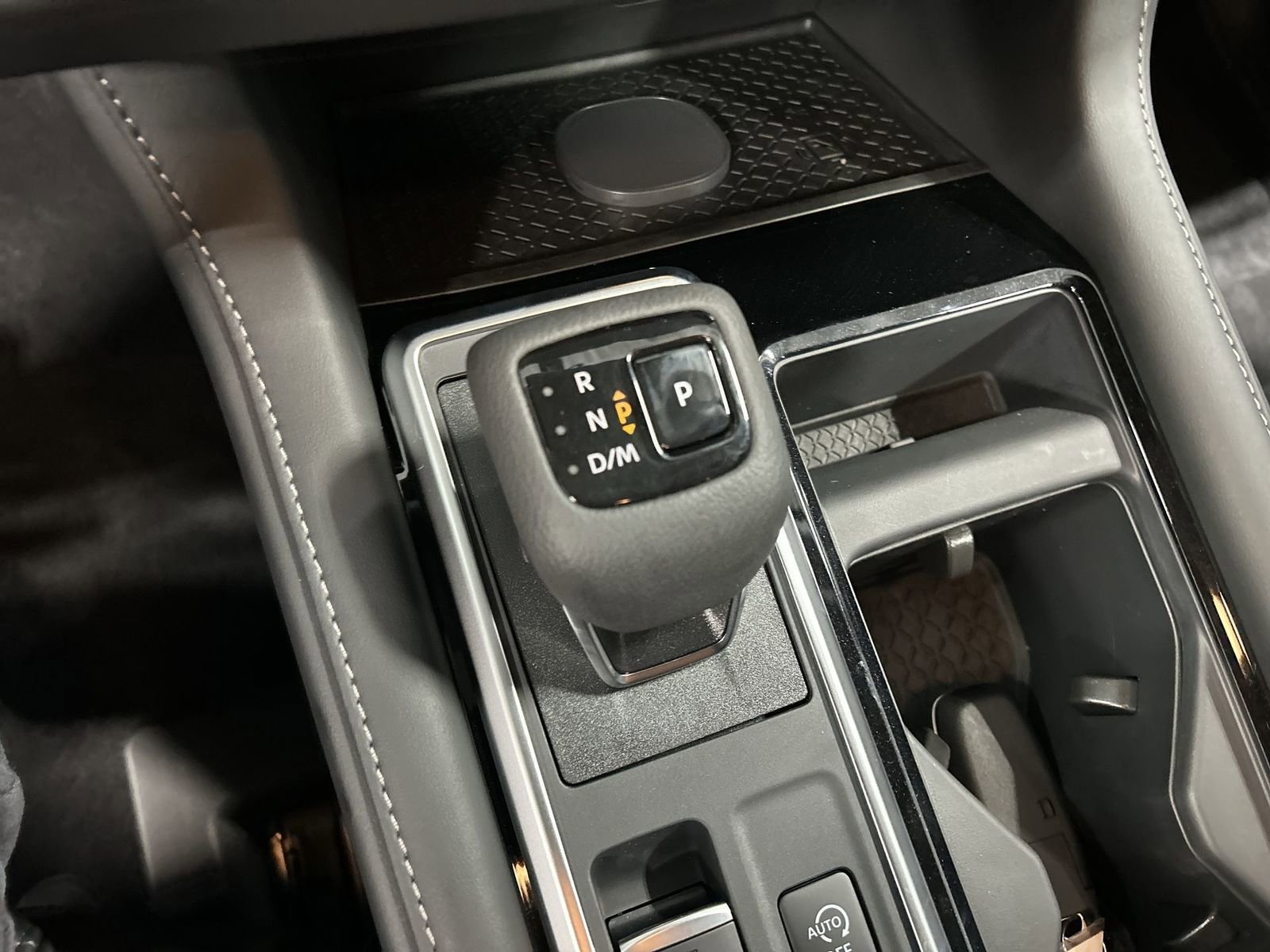 New 2026 Nissan Pathfinder SL AWD/4WD image 21