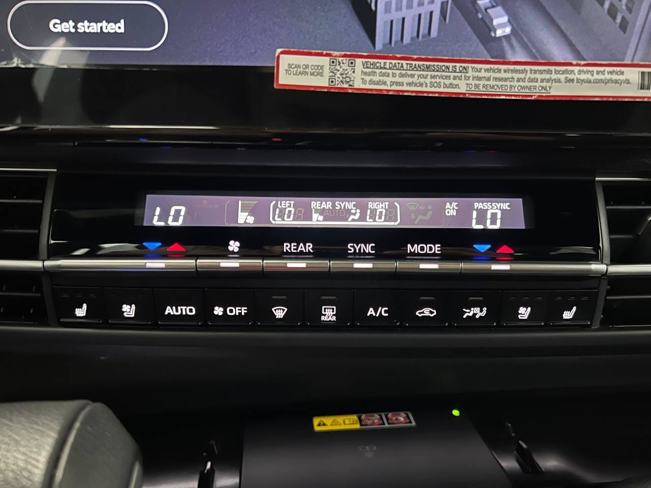 Used 2025 Toyota Sienna XSE w/ XSE Premium Package FWD image 20
