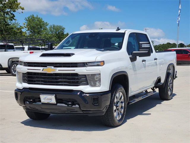 Certified 2024 Chevrolet Silverado 2500 Custom w/ Custom Value Package image 4