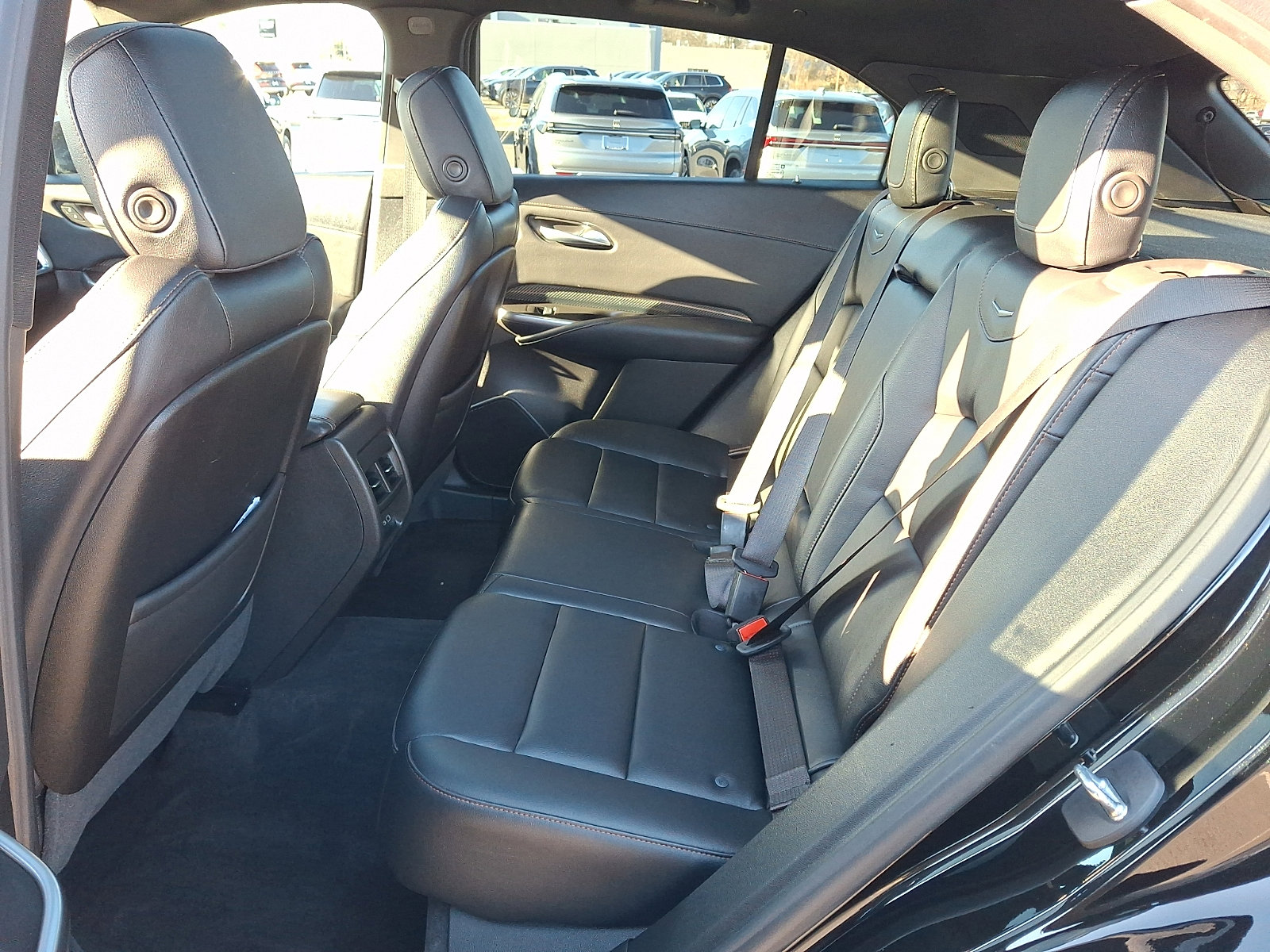 Used 2023 Cadillac XT4 Sport w/ Cold Weather Package image 10