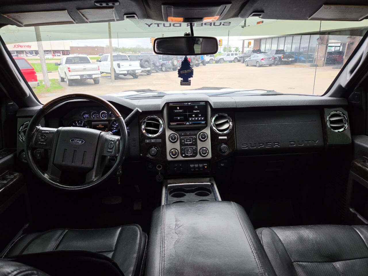 Used 2015 Ford F350 Platinum image 27