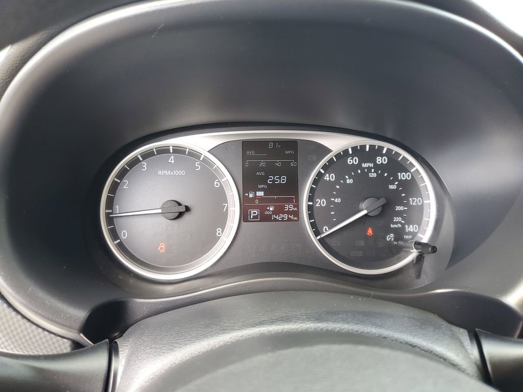Used 2023 Nissan Kicks S FWD image 19