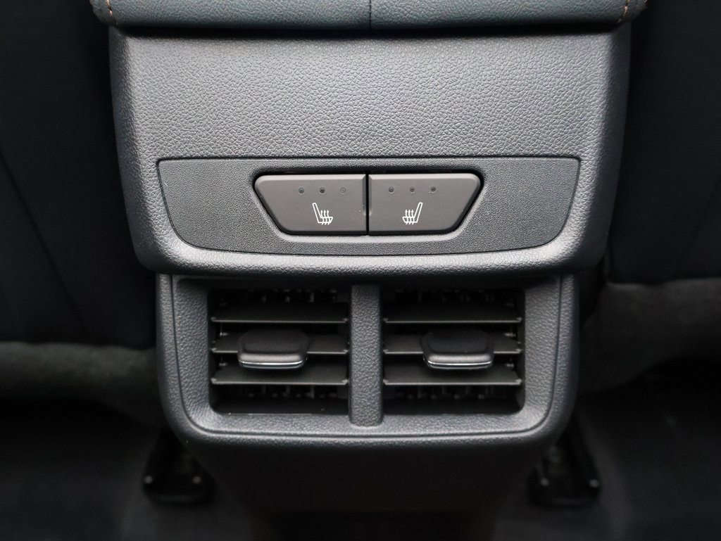 New 2026 GMC Terrain AT4 w/ Convenience Package III image 28