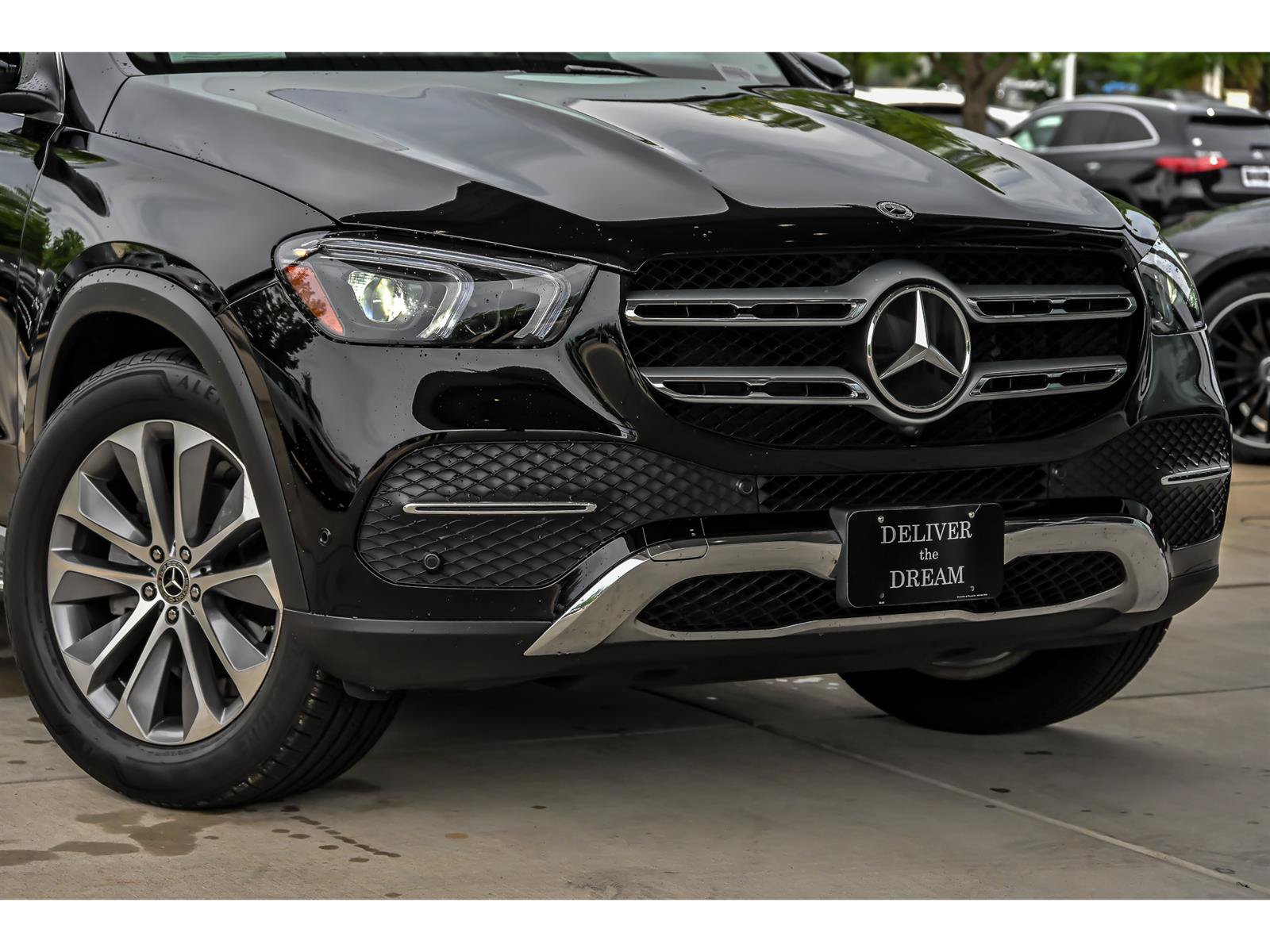 Certified 2021 Mercedes-Benz GLE 350 4MATIC image 2