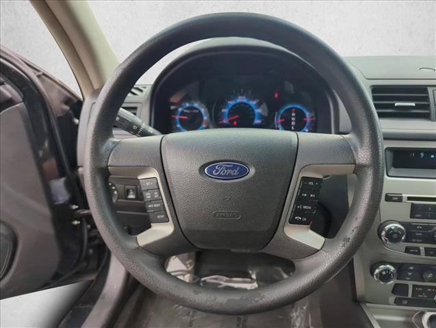 Used 2012 Ford Fusion SE FWD image 11