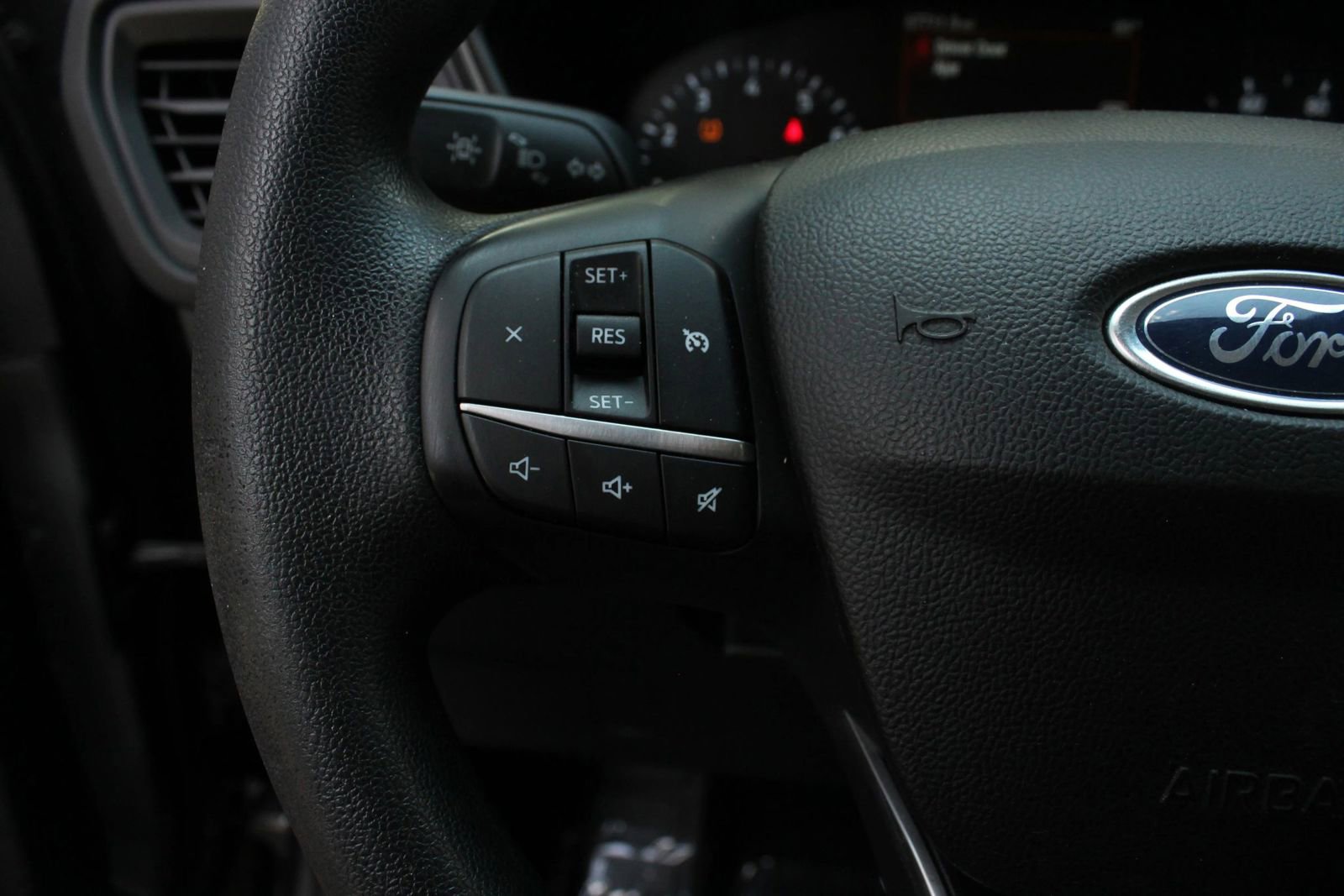 Used 2020 Ford Escape S AWD/4WD image 28