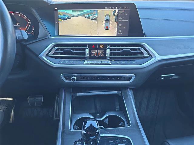 Used 2021 BMW X7 M50i w/ Cold Weather Package AWD/4WD image 21
