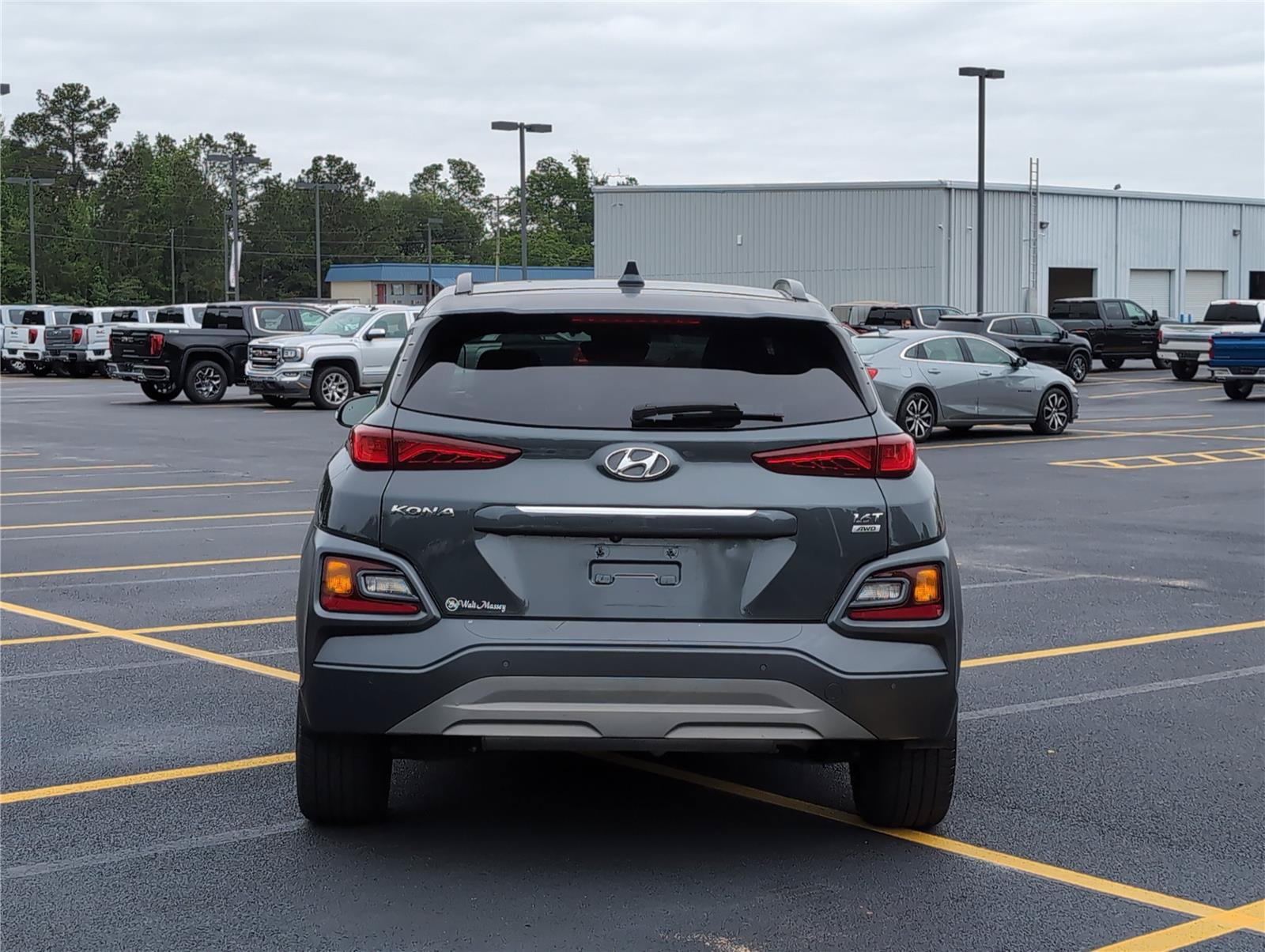 Used 2020 Hyundai Kona Ultimate w/ Cargo Package AWD/4WD image 5