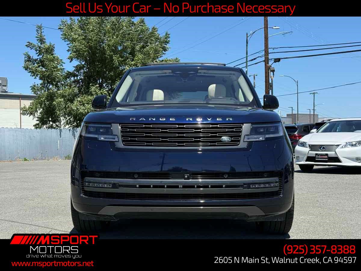 Used 2023 Land Rover Range Rover SE AWD/4WD image 2