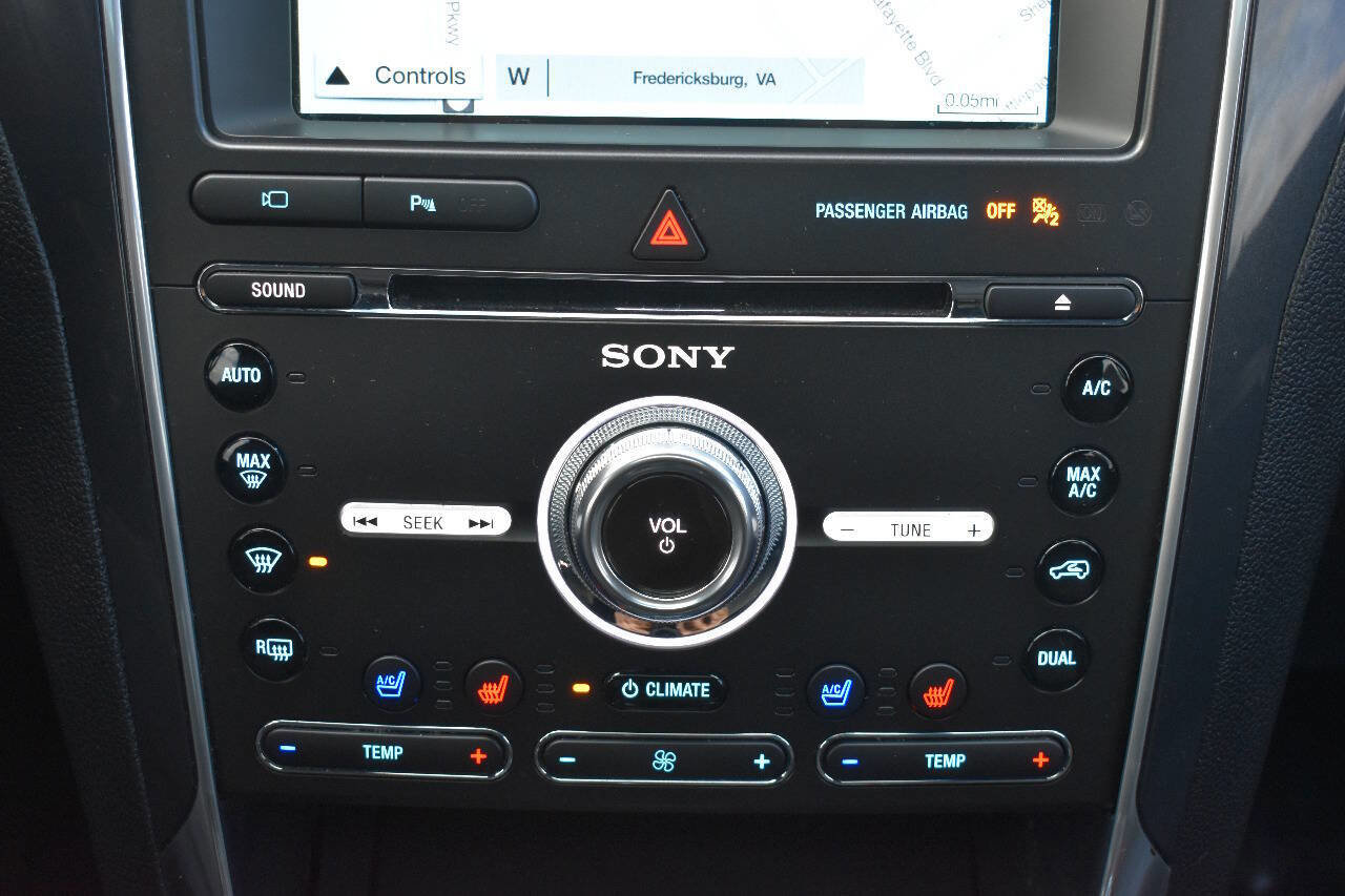 Used 2017 Ford Explorer Sport w/ Equipment Group 401A image 27
