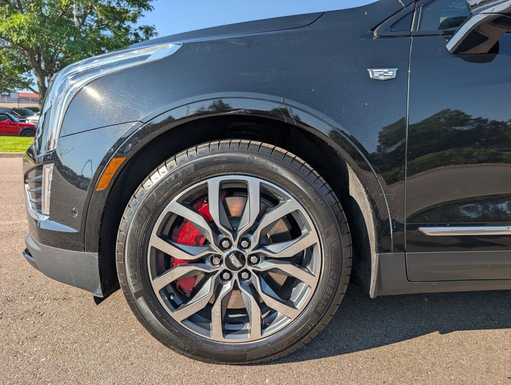 Certified 2023 Cadillac XT5 Sportv w/ Technology Package AWD/4WD image 8