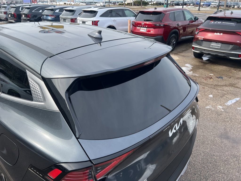 Certified 2024 Kia Sportage EX image 33