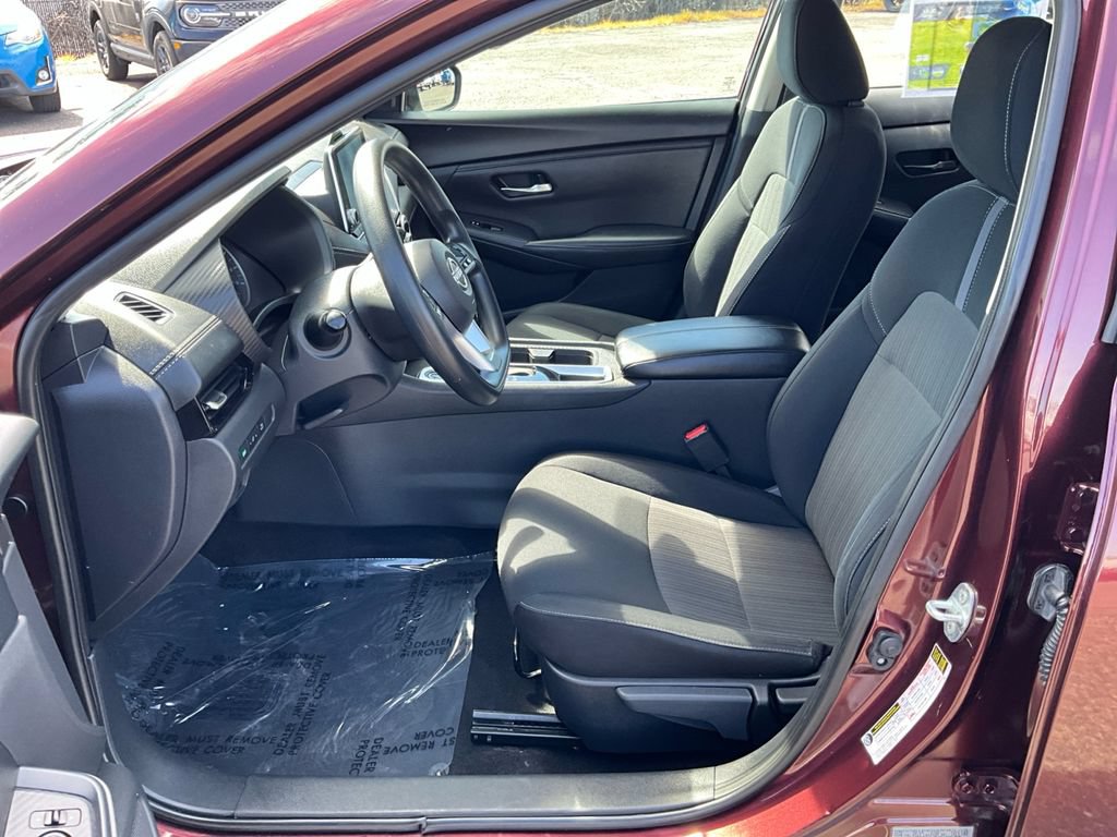 Used 2024 Nissan Sentra SV w/ Trunk Package FWD image 16