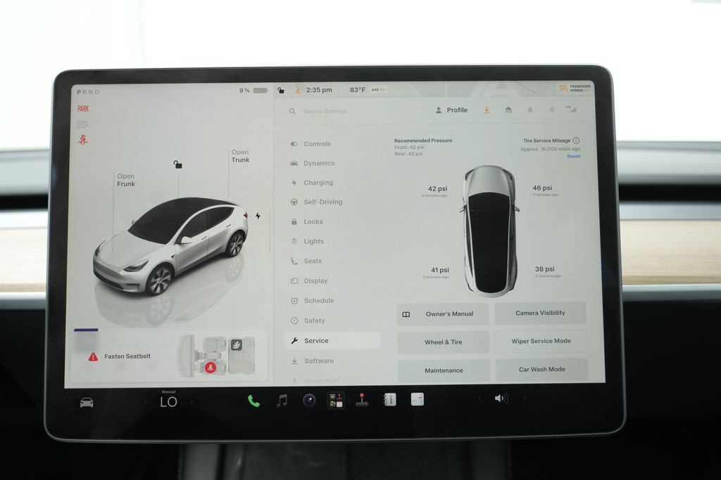 Used 2023 Tesla Model Y AWD image 61