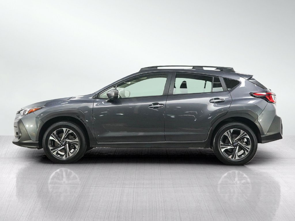 Used 2024 Subaru Crosstrek 2.0i Premium AWD/4WD image 2